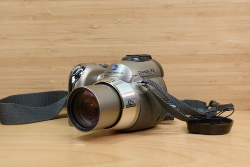 Konica minolta dimage 6 - konica,