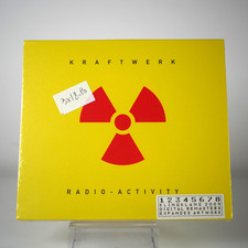 KRAFTWERK - RADIO-ACTIVITY -