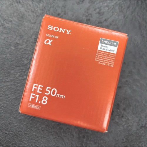 Sony 50mm f1 8 - -,