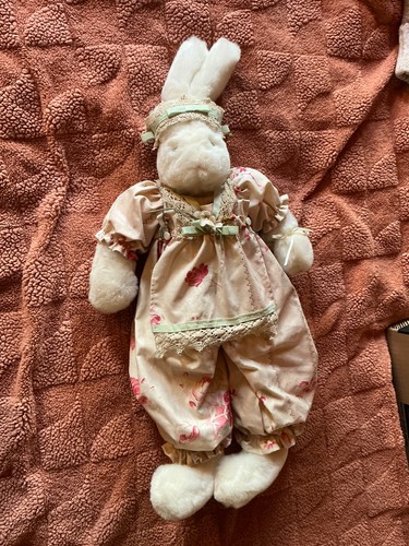 Peluche bianco coniglietti