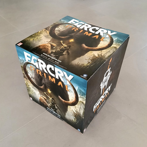 Cubo pubblicitario far cry - cubo,