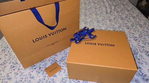 Grande confezione regalo vuota