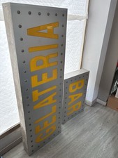 insegne luminose vintage