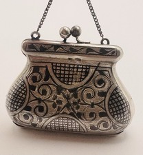 Antico portafoglio in