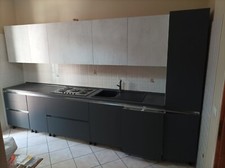 Cucina componibile come nuova, un anno di vita, in vendita per cambio regione.