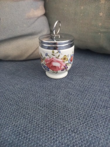 Vintage cuoci uovo porcellana - vintage,