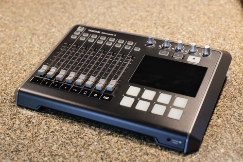Tascam mixcast mixer - tascam,