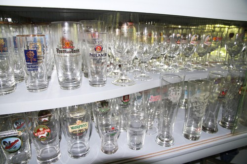 Bicchieri vari boccali birra - e,
