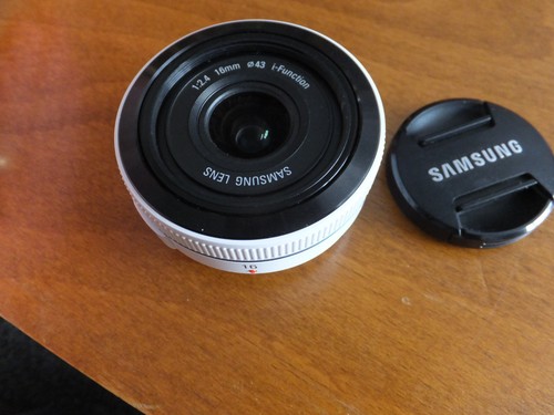 Samsung 16mm 4 obiettivo - 16mm,