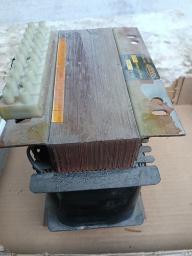 Auto trasformatore 220v - auto, 380v