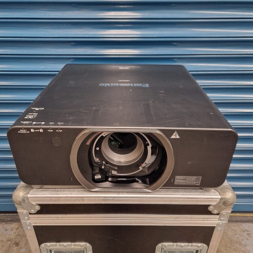 Panasonic ds12k sxga - sxga+, (12k)