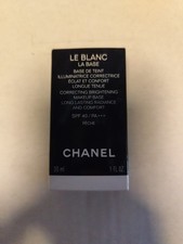 Chanel Le Blanc Base Pêche