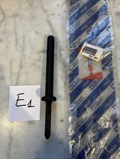 Asta Poggiatesta Sedili