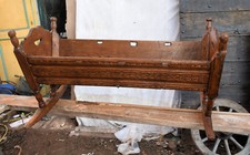 Culla In Legno  scolpita  valli alpine  Inizi 900