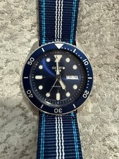 Orologio Seiko 5 automatico stile subacqueo (SRPD51)