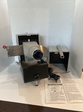 Vecchio proiettore diapositive