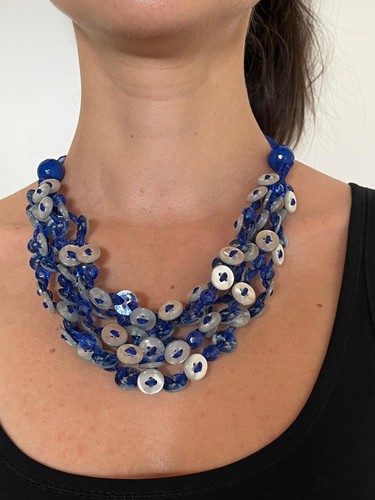 Collana bottoni resina - di,