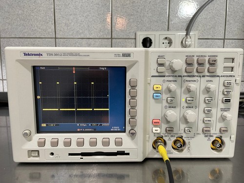 Oscilloscopio tektronix tds - tektronix,