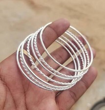 Set spesso di 7 braccialetti