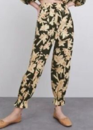 Bnwt zara floral - zara, pants