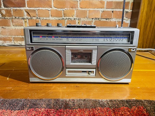 Jvc 555l boombox classico - rc-555l,