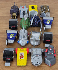 16 X Robot Wars Veicoli