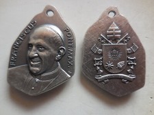 Vaticano medaglia papa Francesco I stemma papale