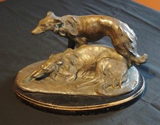 Scultura antica di levrieri
