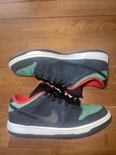 Nike SB Dunk Low "Reptile