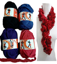 GOMITOLO LANA CUCIRINI TRE