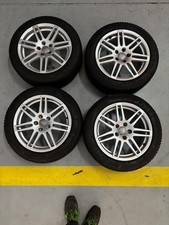 4 Cerchi e Gomme 17 pollici Audi A4 A5 A6 7.5x17 ET 35 5x112 66.5 Kleber 2023