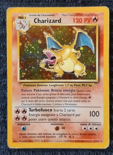 Carta pokémon charizard holo - charizard,
