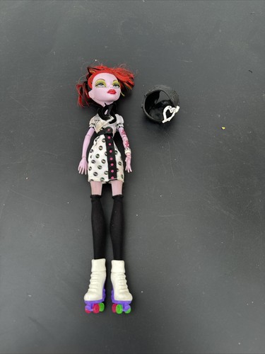 Bambola monster high - monster,