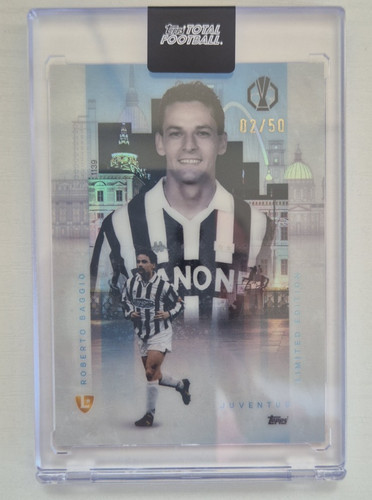 Topps total football champions - topps,