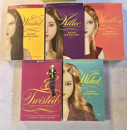 Pretty little liars set - little,