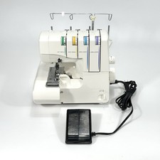 White Superlock W-2900 Serger