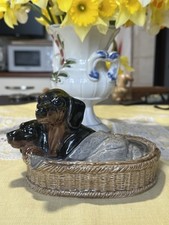Heredities Charm Of Creamware England Dachshunds 