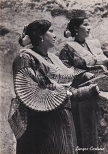 LUNGRO: Donne in costume