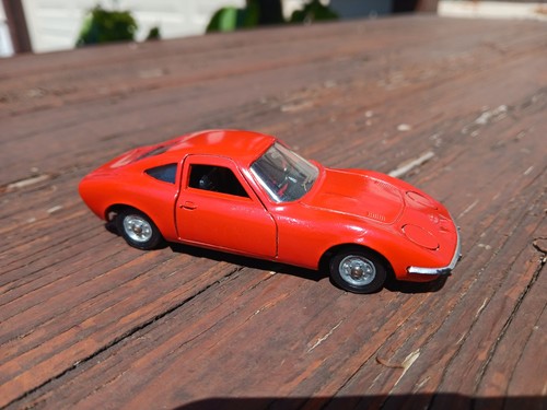 Solido 1969 opel gt rosso - 1:43,