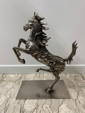 scultura "cavallino rampante" di helidon xhixha - opera autentica n. VI/XXV