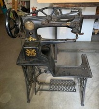 Macchina da Cucire d’Epoca per Calzolai SINGER 29K