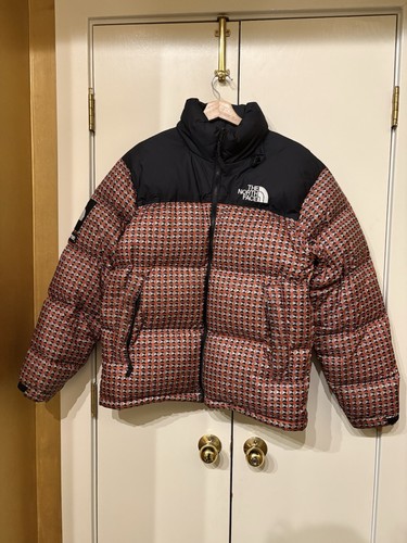 Giacca nuptse con - 🚨,