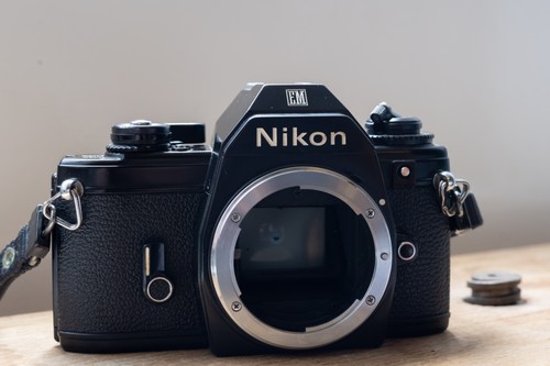 Nikon fotocamera reflex - nikon, em