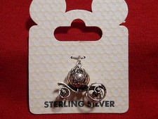 DISNEY 3-D CINDERELLA CARRAIGE