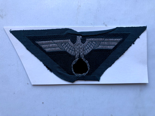 Aquila petto per - aquila,