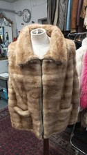 Gilet In Visone Pastello