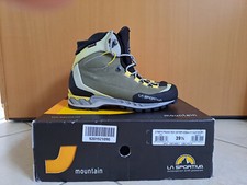 La Sportiva. Trango tech leather woman gtx. Scarpone da alpinismo/trekking
