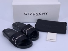 Nuove ciabatte da bagno da