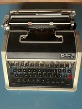 Macchina da scrivere olivetti lettera LD, custodia inclusa. Anno 1963, 