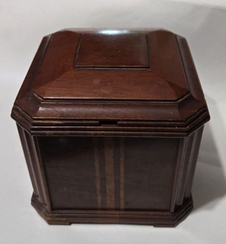 Art deco cigar - humidor, by